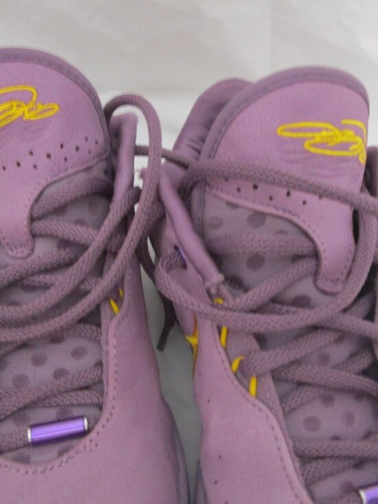 US Size 10 Nike purple Air Zoom Sneaker-(Nike LeBron 21 \'Purple Rain) main image 16